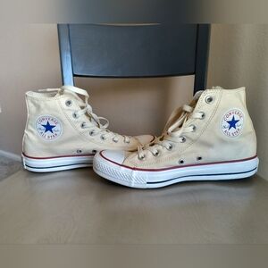 Converse Chuck Taylor All Star, cream and tan canvas high top trainers size 8